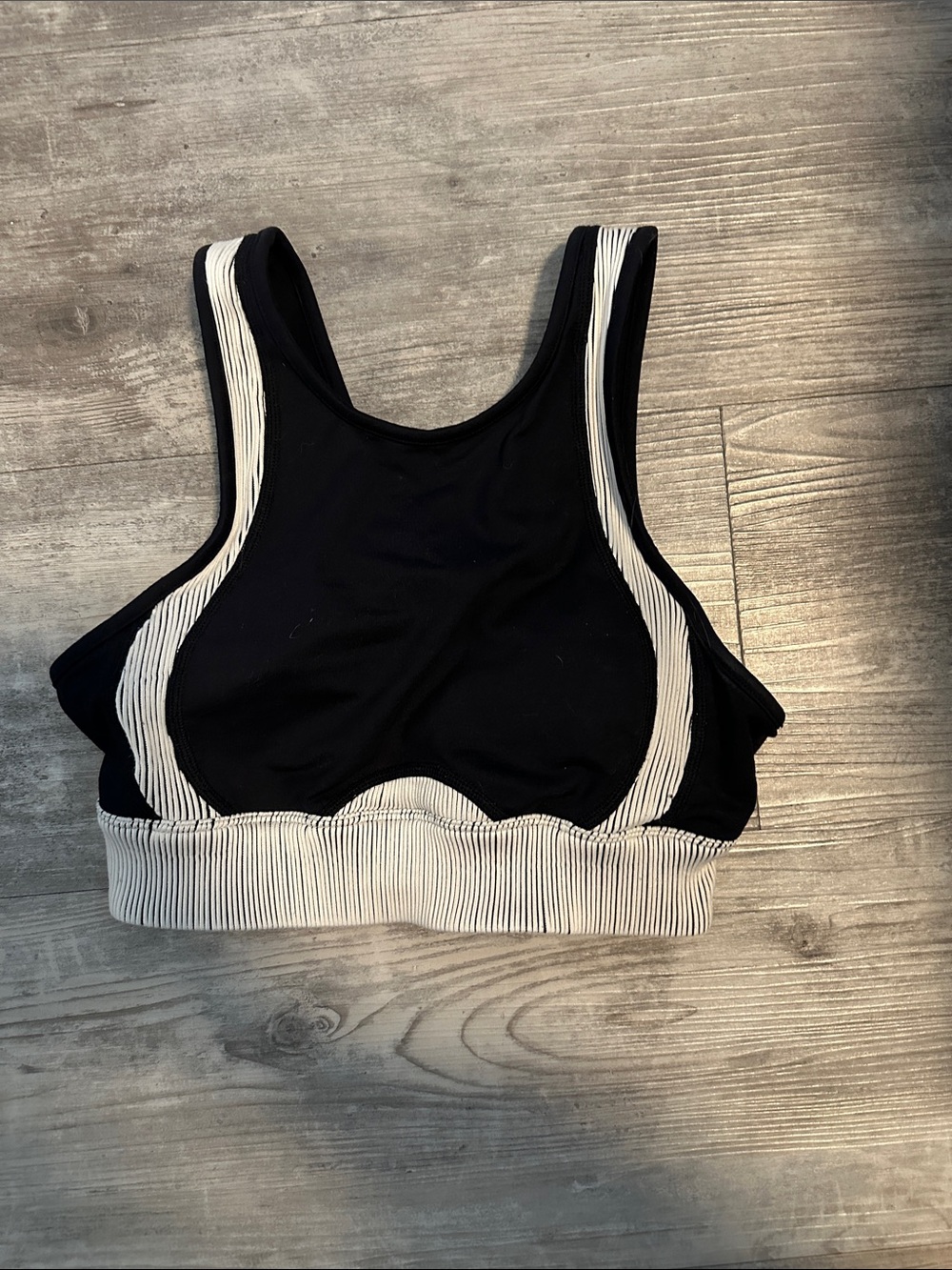 ALO Yoga Black Sports Bralette with Cream Ribbed Trim